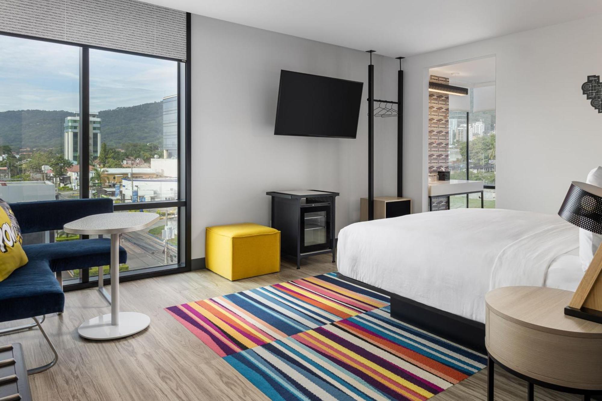 Hotel Aloft San Pedro Sula Esterno foto